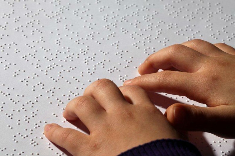 lettura braille 800x532